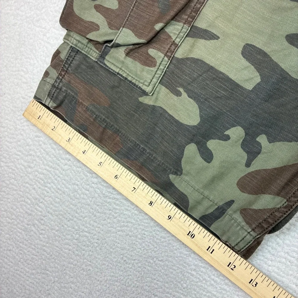 Levis measurements waist